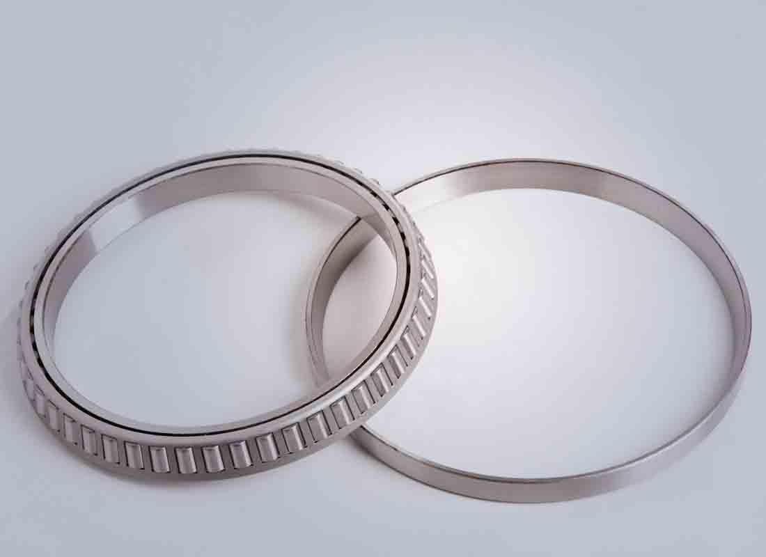 7類(lei)圓錐滾(gun)子軸承(chéng)-32314B(7614B)-70×150×54-鷹牌軸(zhóu)承